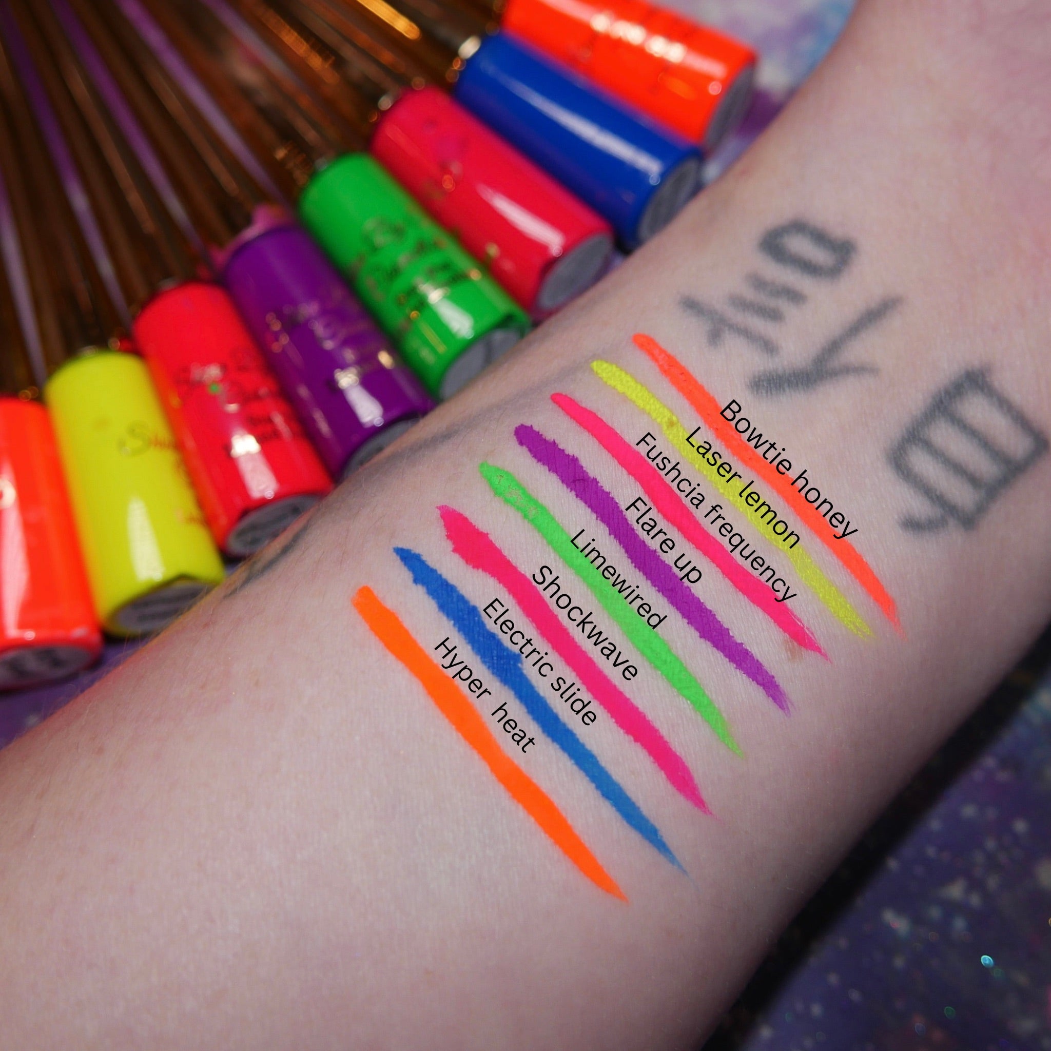 Laser Lemon Neon Liner