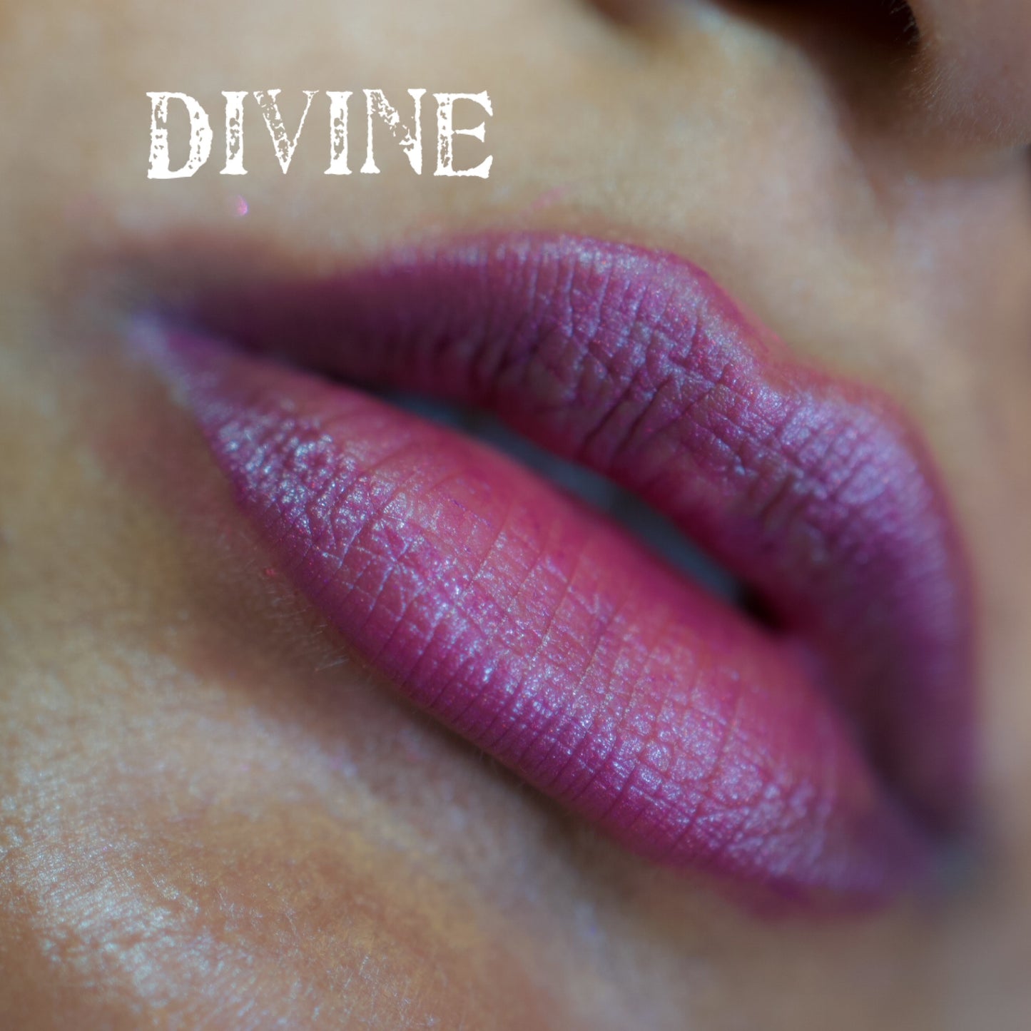 Divine Satin Liquid Lipstick