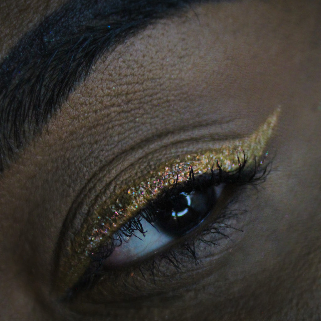 Holo Flare Holographic Liquid Liner
