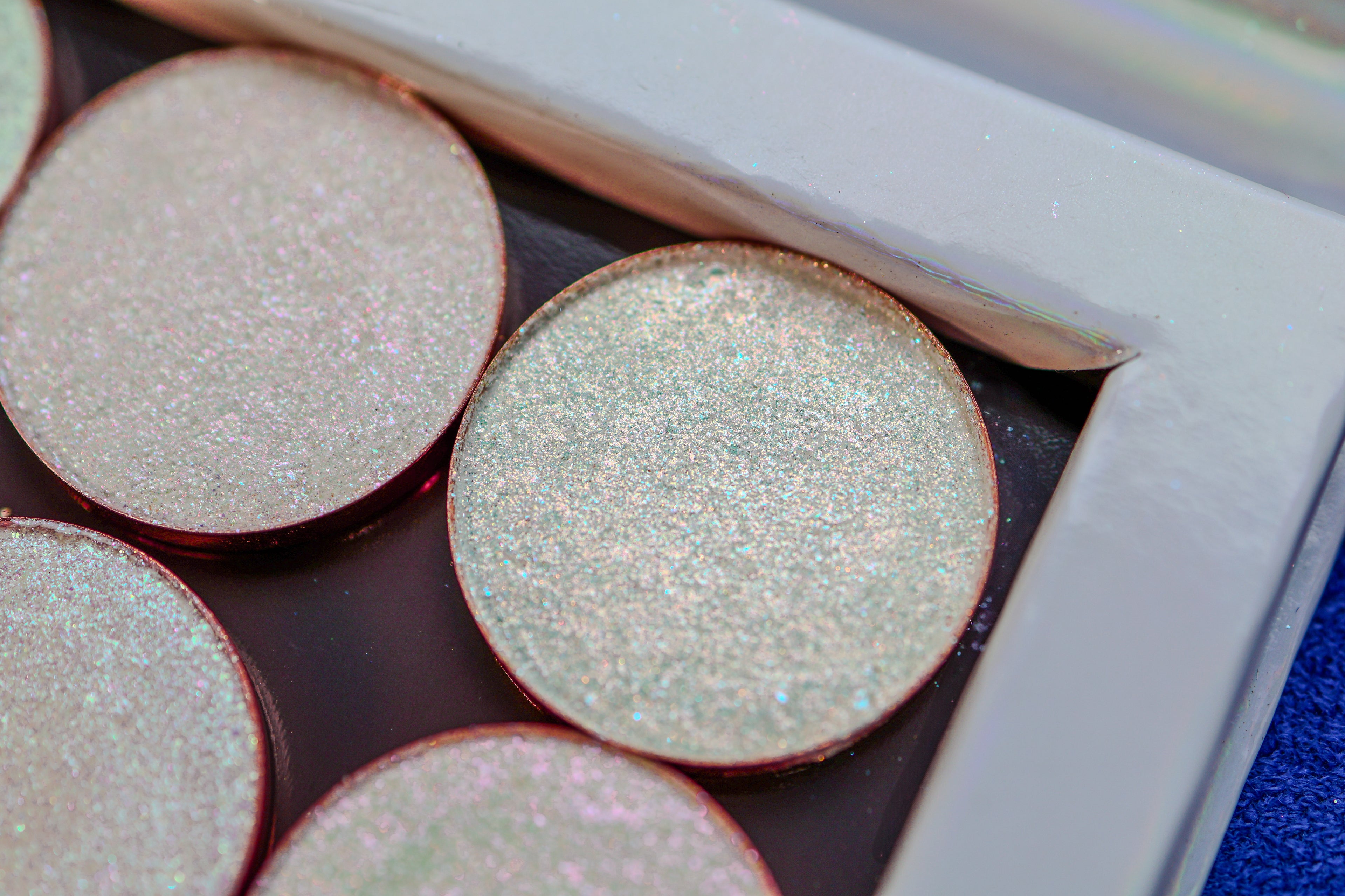 Treasure Chest Pop Up Palette