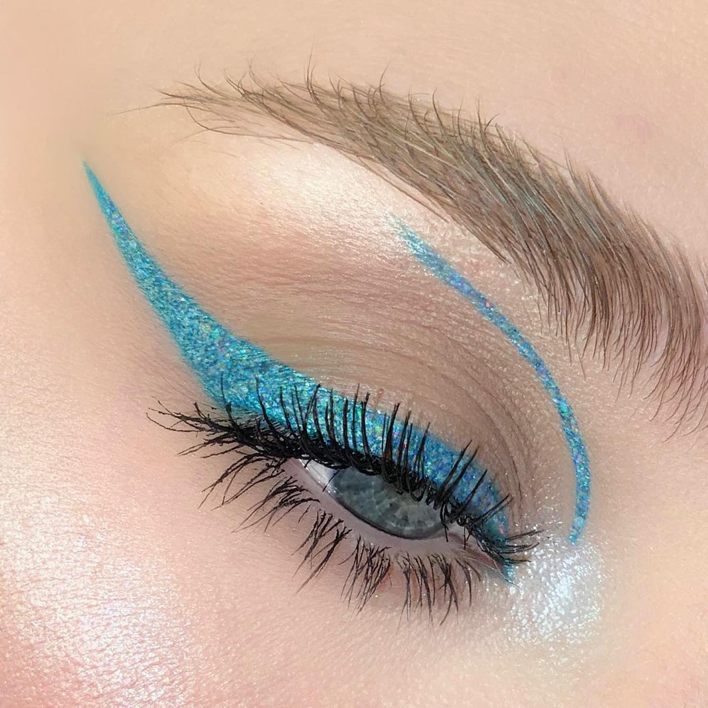 Dream Line Holographic Liquid Liner