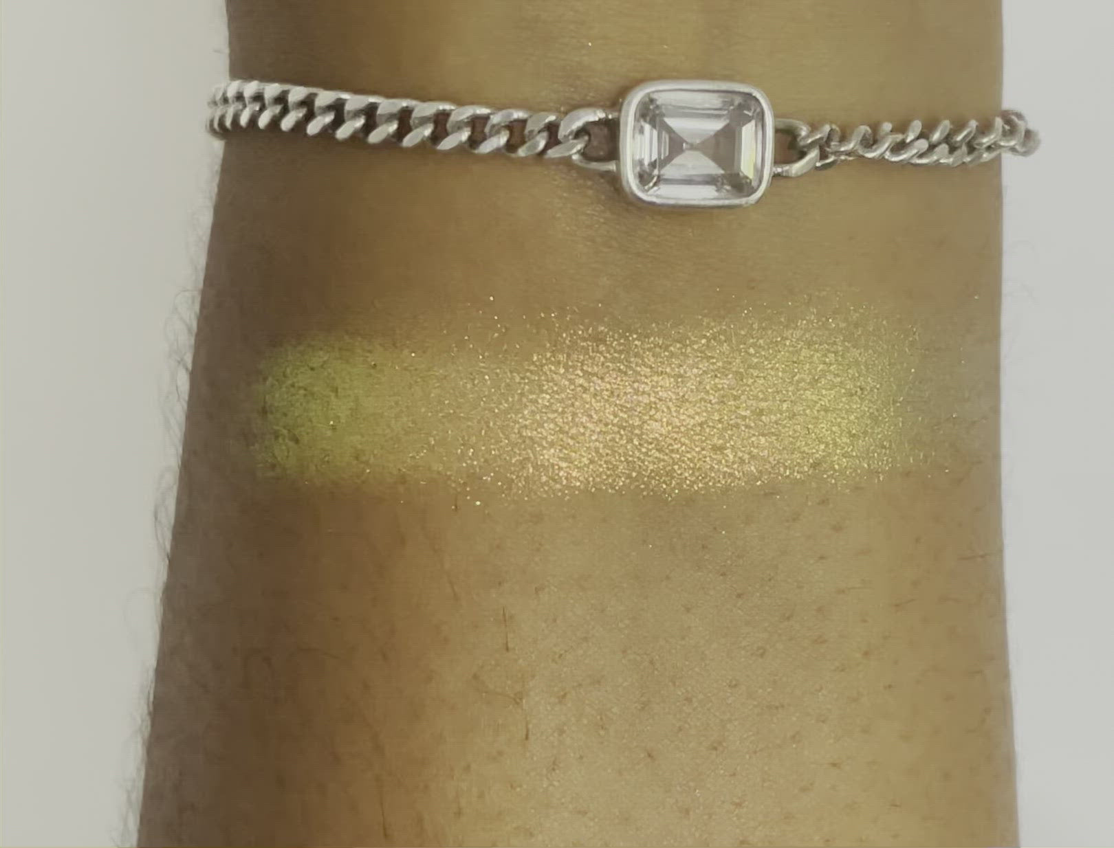 Crushing [Iridescent Multichrome]