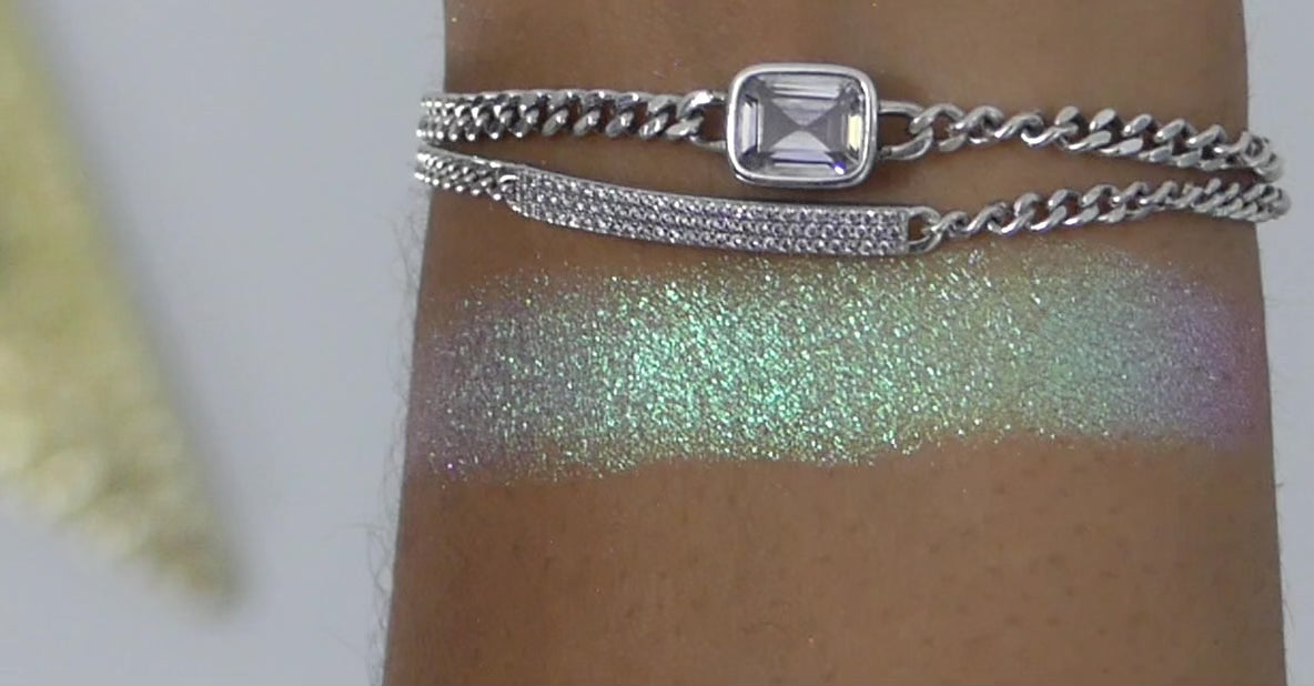 Luxie [Iridescent Multichrome]